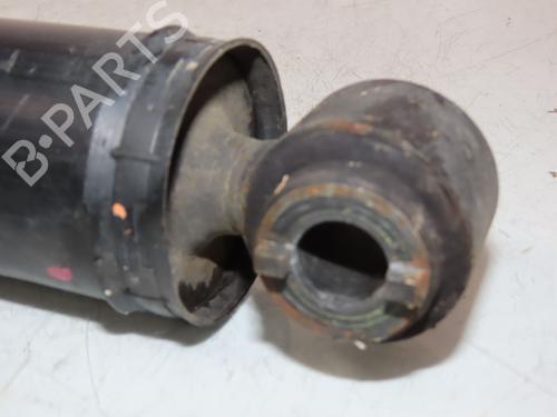 right-rear-shock-absorber-citroen-jumpy-iii-van-v_-2016-25778942 main image