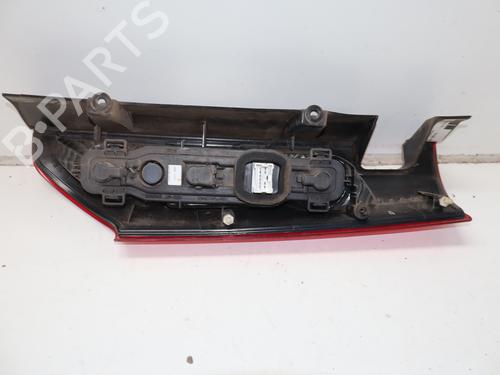 Used Left taillight Left taillight 37004038 37004038