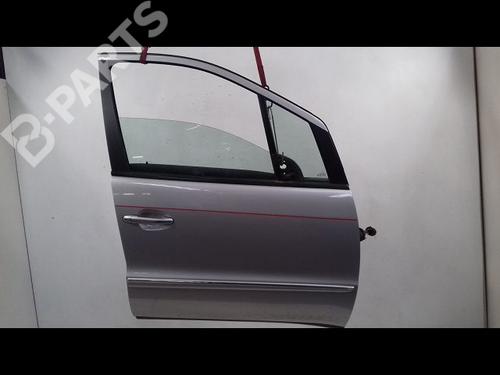 Used Right front door MERCEDES-BENZ A-CLASS (W168) A 210 (168.035, 168.135) (140 hp) 10563057