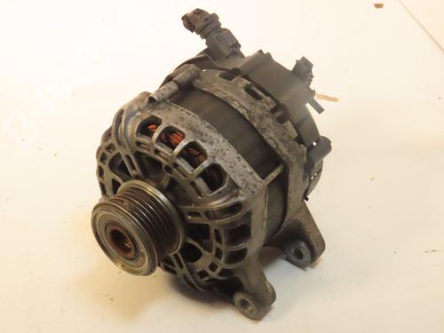 Alternador OPEL VIVARO C Van (K0) 1.5 (120 hp) 32332699