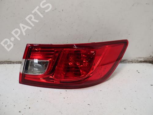 right-taillight-renault-clio-iv-bh_-2012-2013-2014-2015-2016-2017-2018-2019-2020-2021-39221162 main image