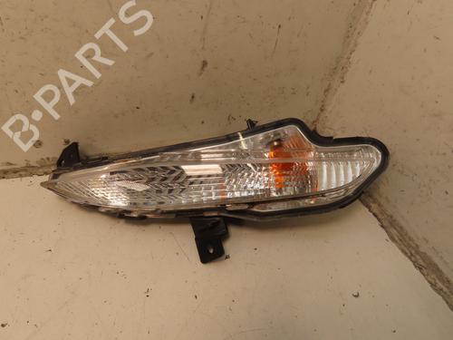 Used Right front indicator PEUGEOT 308 II (LB_, LP_, LW_, LH_, L3_) 1.2 THP 110 (110 hp) 31078046