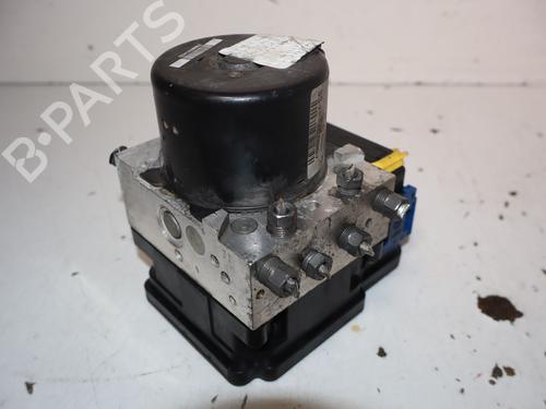 abs-pump-renault-megane-iii-hatchback-bz01_-b3_-2008-39659926 main image