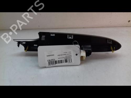 Used Switch TOYOTA URBAN CRUISER (_P1_) 1.4 D-4D 4WD (NLP115_, NLP115R) (90 hp) 10691047