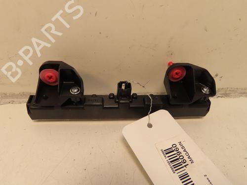 Troisième feu stop TOYOTA AURIS (_E18_) 1.2 (NRE185_, NRE185R) (116 hp) 30447786