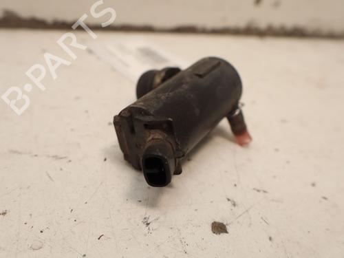Used Washer pump Washer pump TOYOTA RAV 4 II (_A2_) 2.0 D 4WD (CLA20_, CLA21_, CLA20R, CLA21R) (116 hp) 33297787 33297787
