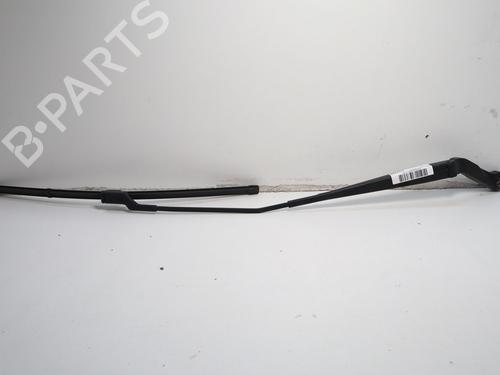 Used Front windshield wiper arm Front windshield wiper arm 39221374 39221374