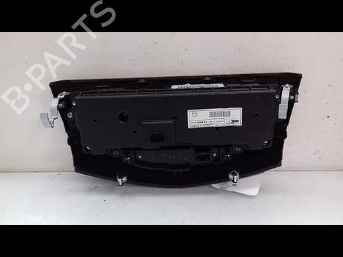 climate-control-nissan-qashqai-ii-suv-j11-j11_-12-dig-t-275004ea1a-2013-14956409 main image
