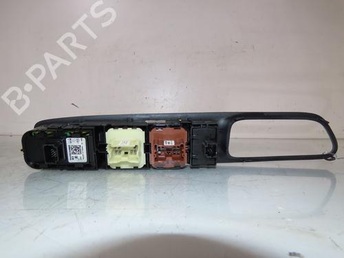 Used Left front window switch RENAULT CLIO IV (BH_) 1.6 RS Trophy (BHJ4, BHJ6) (220 hp) 25376315
