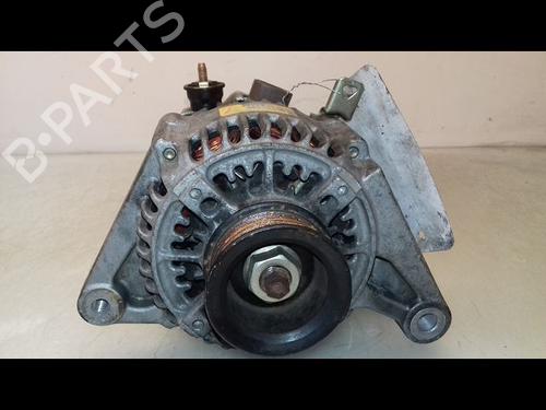 Used Alternator TOYOTA COROLLA (_E12_) 1.6 VVT-i (ZZE121_, ZZE121R) (110 hp) 8983225