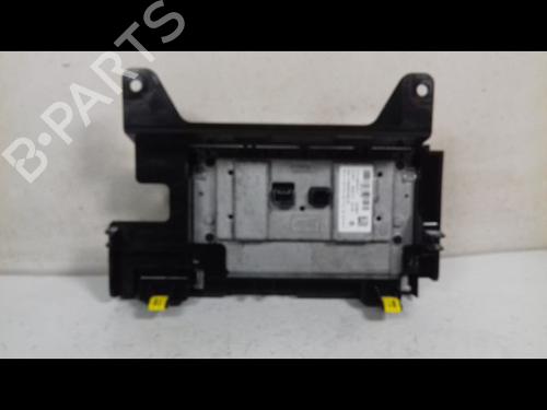 Display RENAULT KADJAR (HA_, HL_) 1.2 TCe 130 (HLMR) (130 hp) 8992060