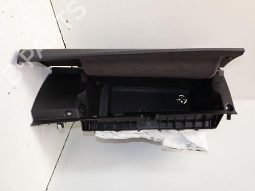Used Glove box Glove box 38527067 38527067