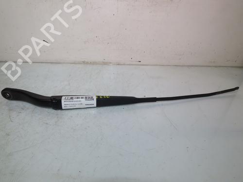 Used Front windshield wiper arm RENAULT CLIO III (BR0/1, CR0/1) 1.2 16V Hi-Flex (BR1U, CR1U) (75 hp) 26015328