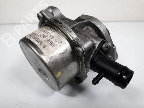 Used Vacuum pump NISSAN JUKE (F15) 1.5 dCi (110 hp) 9494847