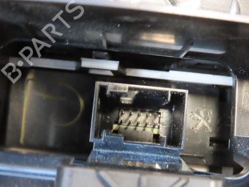 Used Climate control PEUGEOT 2008 II (UD_, US_, UY_, UJ_, UR_, UC_) e-2008 (UKZKXZ) (136 hp) 25207361