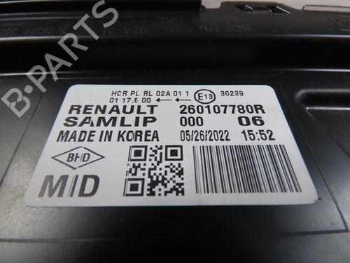 left-front-fog-light-renault-arkana-i-lcm_-ldn_-2019-34710763 main image