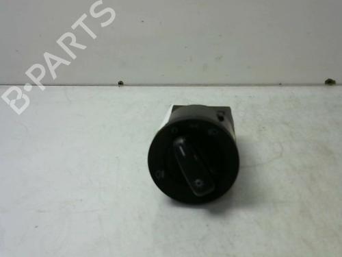 Used Headlight switch VW POLO V (6R1, 6C1) 1.6 TDI (75 hp) 8977094