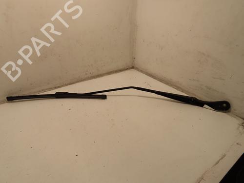 Used Front windshield wiper arm DACIA SANDERO III 1.0 TCe 90 (91 hp) 29414666