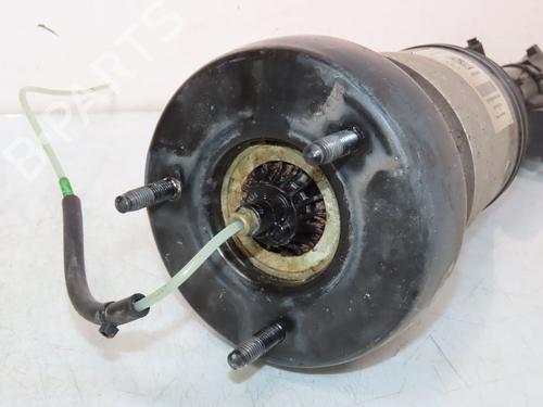 Left front shock absorber MERCEDES-BENZ C-CLASS (W205) C 200 d (205.007) | BP26335678M16 