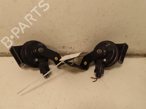 Used Horn AUDI Q3 (8UB, 8UG) 2.0 TDI quattro (177 hp) 30047980