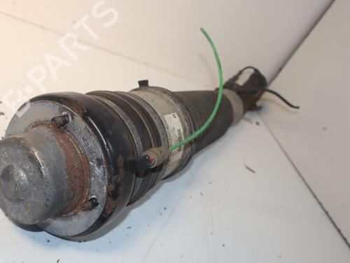 Used Right front shock absorber Right front shock absorber 39218458 39218458