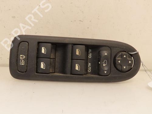 Left front window switch CITROËN C3 II (SC_) 1.4 HDi 70 (SC8HZC, SC8HR0, SC8HP4) | BP24601301I27 