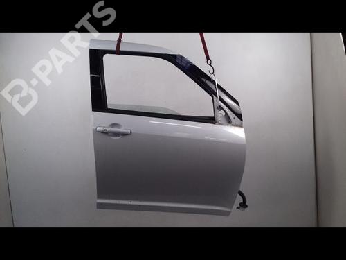 Dør højre fortil SUZUKI SWIFT III (MZ, EZ) 1.3 DDiS (RS413D) (75 hp) 9001138