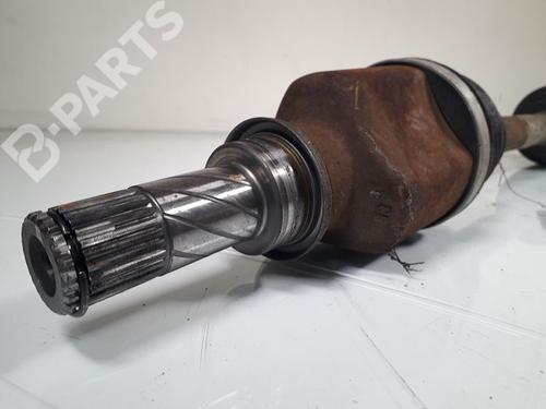 Used Left front driveshaft Left front driveshaft RENAULT MODUS / GRAND MODUS (F/JP0_) 1.5 dCi (FP0E, JP0E) (65 hp) 9824506 9824506