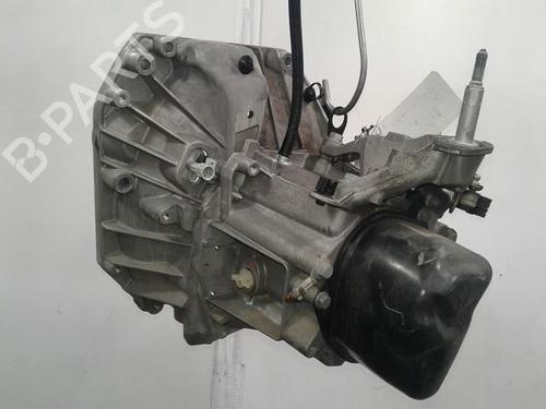 Used Gearbox RENAULT CAPTUR I (J5_, H5_) 0.9 TCe 90 (90 hp) 15138474