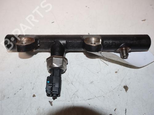 Used Injection rail Injection rail DACIA DUSTER (HM_) 1.5 dCi 110 (HMAB) (109 hp) 39659875 39659875