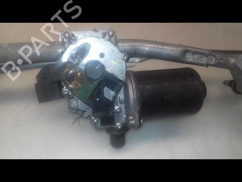 Used Front wiper motor MERCEDES-BENZ A-CLASS (W169) A 200 CDI (169.008, 169.308) (140 hp) 8982098