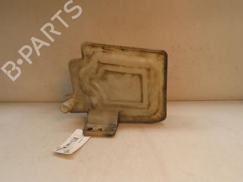 Used Windscreen washer tank AUDI A3 Sportback (8PA) 2.0 TDI 16V (140 hp) 17215043