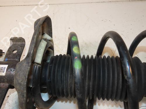 Used Left front shock absorber RENAULT CLIO V (B7_) 1.5 Blue dCi 85 (B7AG) (86 hp) 31077958