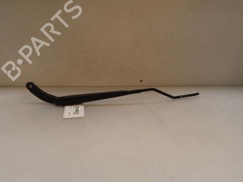 Used Front windshield wiper arm RENAULT CLIO IV (BH_) 1.5 dCi 75 (75 hp) 17731210