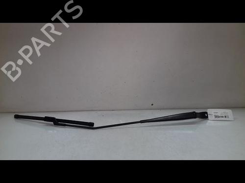 Used Front windshield wiper arm PEUGEOT 208 I (CA_, CC_) 1.2 VTI 82 (82 hp) 14894395