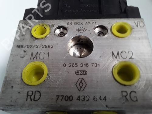 abs-pump-renault-megane-i-coach-da01_-14-16v-da0d-da1h-da0w-da10-7701045830-1996-1997-1998-1999-2000-2001-2002-2003-8999784 main image