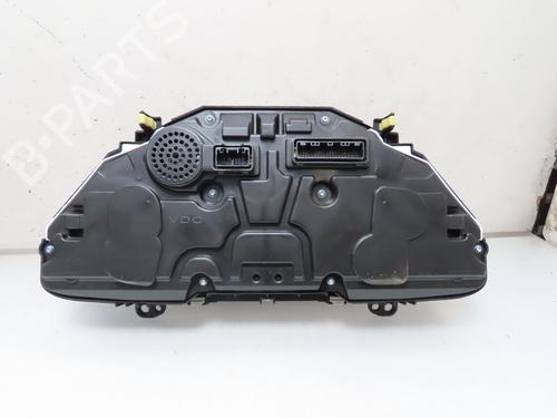 Cockpit TOYOTA AURIS (_E18_) 1.2 (NRE185_, NRE185R) (116 hp) 26162252