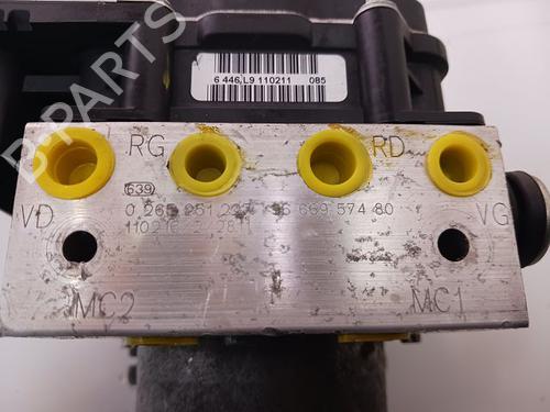 Used ABS pump PEUGEOT 308 I (4A_, 4C_) 1.6 HDi (92 hp) 14956188
