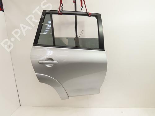 Used Right rear door TOYOTA RAV 4 III (_A3_) 2.2 D 4WD (ALA30_, ALA30R) (150 hp) 30953674