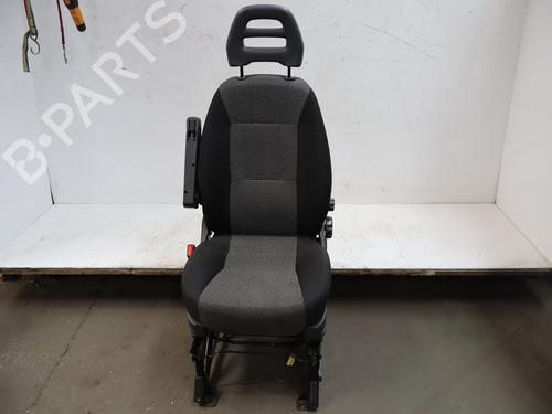 Used Left front seat Left front seat 39220775 39220775