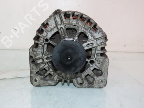 Used Alternator RENAULT TRAFIC II Van (FL) 2.0 dCi 115 (FL01, FL0U) (114 hp) 23065211