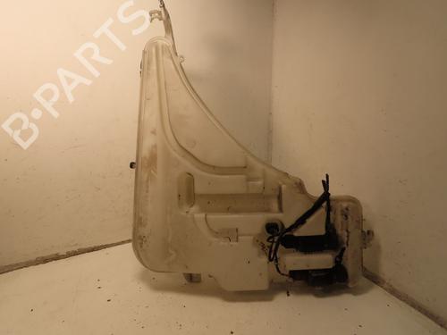 Used Windscreen washer tank BMW 3 Touring (F31) 318 d (143 hp) 31151881