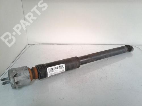 Used Right rear shock absorber MERCEDES-BENZ CLA Coupe (C117) CLA 220 CDI / d (117.303) (170 hp) 8999957
