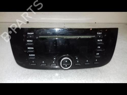 Radio FIAT PUNTO EVO (199_) 1.3 D Multijet (199AXC1A, 199BXC1A, 199AXT1A, 199BXT1A) | BP8983095E6