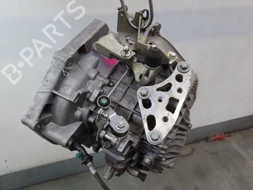 Gearbox FIAT DOBLO Cargo (263_) 1.6 D Multijet (263WXD1B, 263WXR1B, 263WXX1B, 263ZXD1B,... | BP26608047M3