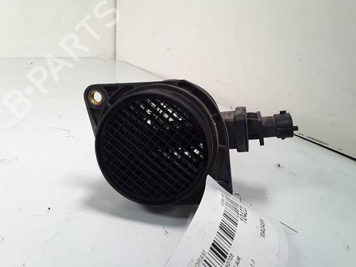 Used Mass air flow sensor FIAT GRANDE PUNTO (199_) 1.3 D Multijet (199.AXD11, 199.AXD1A, 199.AXD1B,... (90 hp) 8994626