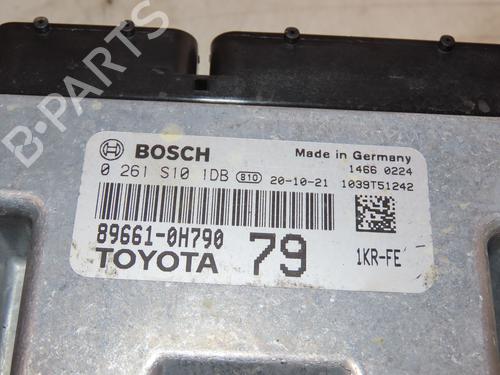 Used Engine control unit (ECU) PEUGEOT 108 1.0 VTi 72 (72 hp) 17382117