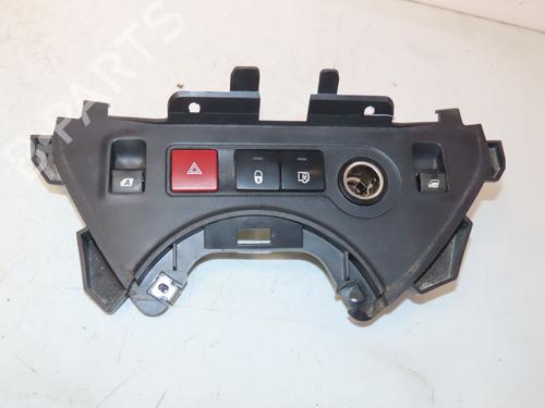 Used Warning switch CITROËN BERLINGO Box Body/MPV (B9) [2008-2025]  24441957