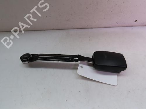 Used Seat buckle RENAULT MEGANE III Grandtour (KZ0/1) 1.5 dCi (KZ09, KZ0D, KZ1G, KZ29, KZ14, KZ1W, KZ10, KZ1F,... (110 hp) 15577479