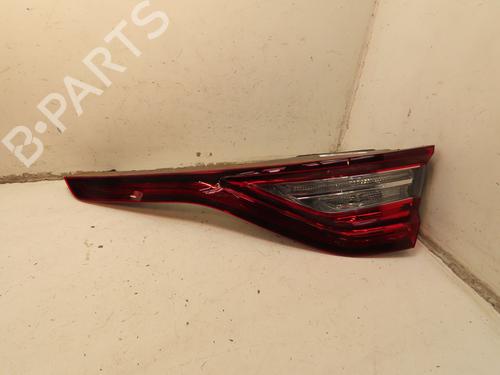 right-tailgate-light-renault-megane-iv-hatchback-b9amn_-2015-32075817 main image